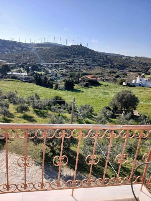 παραθαλασσιο σπιτι στην εξοχη * Tsakei